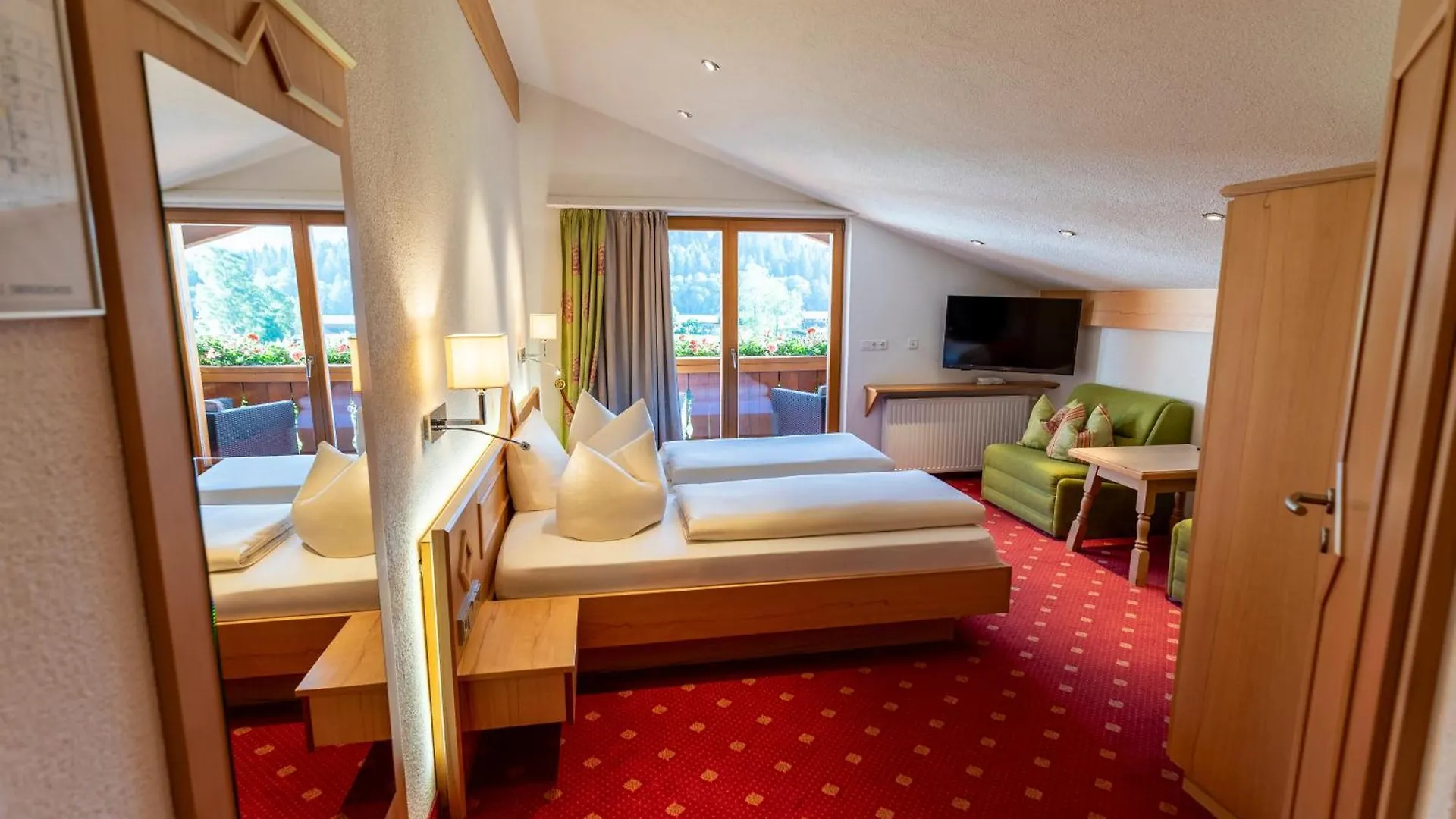 Arnika Garni Hotel Oberammergau 4*,